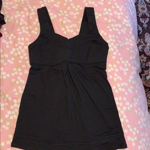 Lululemon size 6